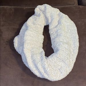 Cream 100% polyester Peace & Pearls looped scarf